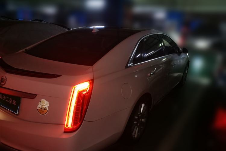 Used Cadillac XTS 2015 28T Comfort Model Rear