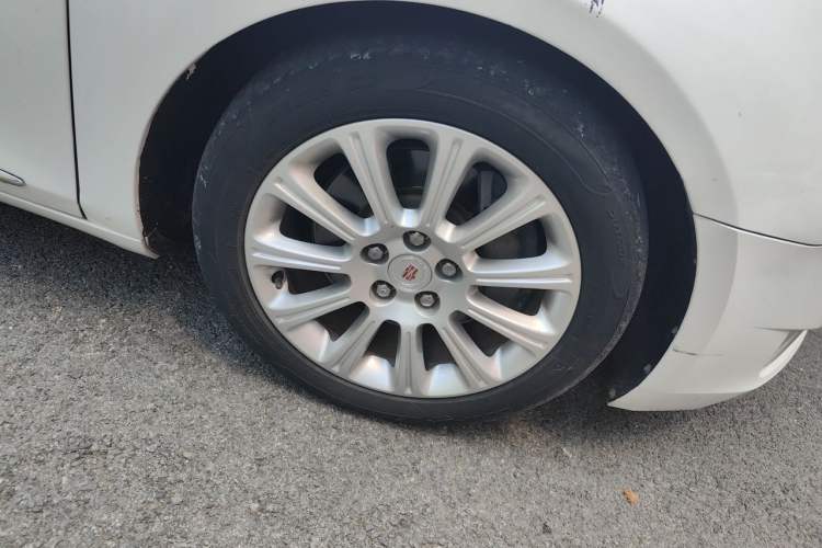 Used Cadillac XTS 2015 28T Elite Model Right Front Wheel Hub
