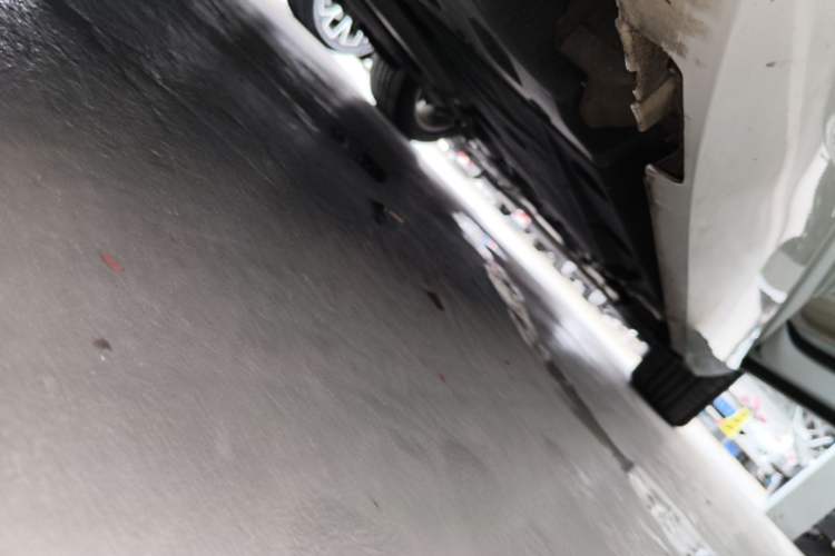 Used Cadillac XTS 2015 28T Comfort Model Right Side Sill