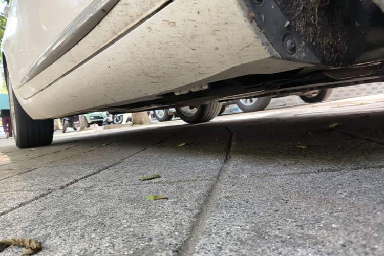 Used Cadillac XTS 2015 28T Comfort Model Right Side Sill
