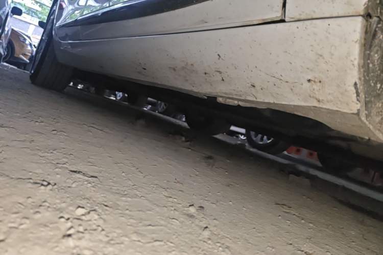 Used Cadillac XTS 2015 28T Comfort Model Right Side Sill