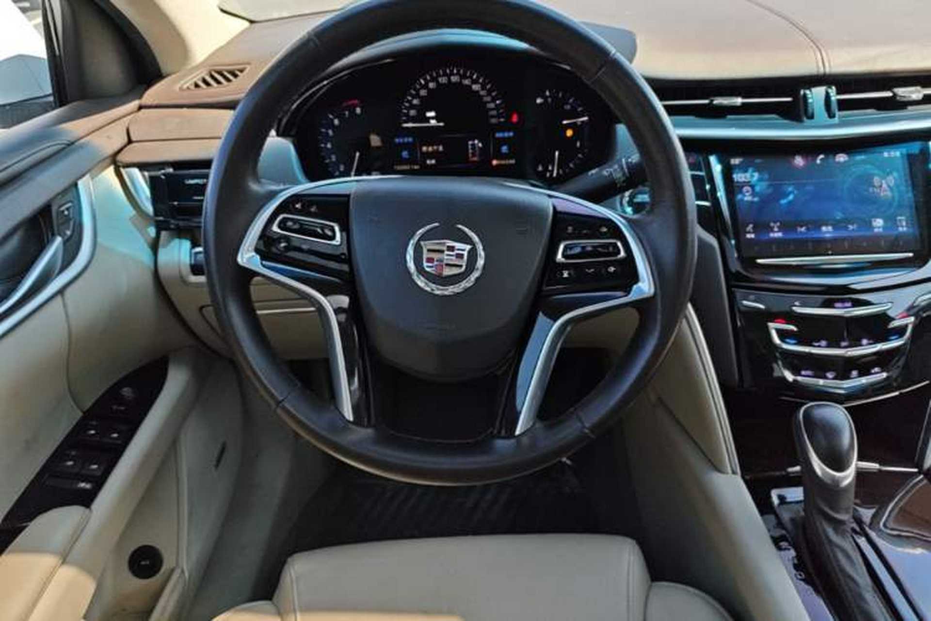 Used Cadillac XTS 2015 28T Comfort Model Steering Wheel