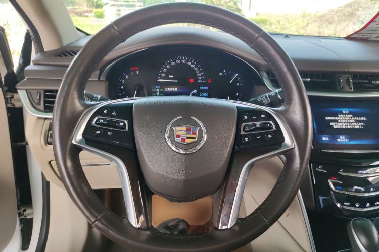 Used Cadillac XTS 2015 28T Comfort Model Steering Wheel