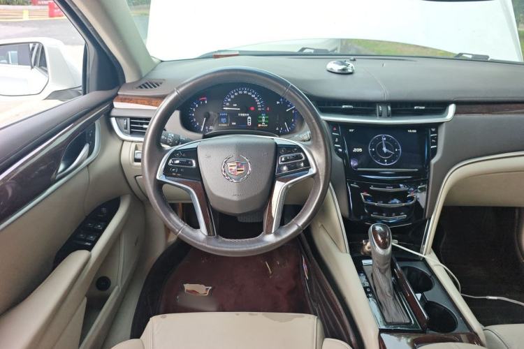 Used Cadillac XTS 2015 28T Elite Model Steering Wheel