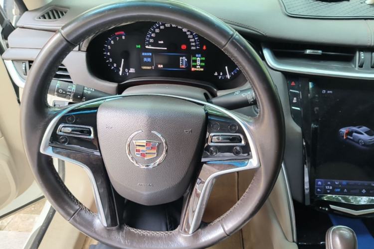 Used Cadillac XTS 2015 28T Comfort Model Steering Wheel
