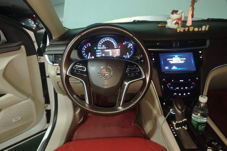 Used Cadillac XTS 2015 28T Comfort Model Steering Wheel