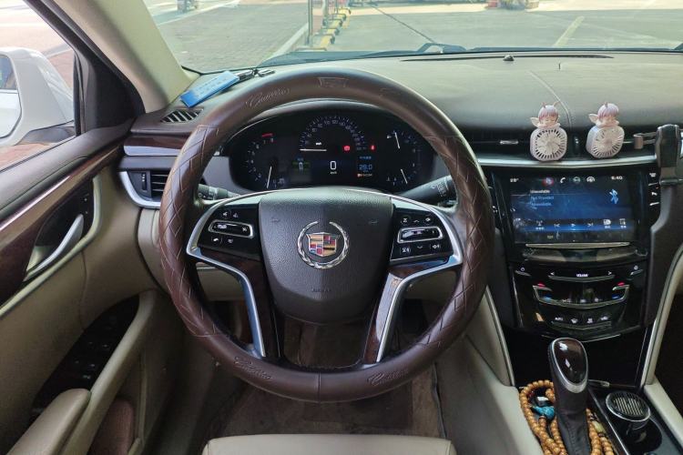 Used Cadillac XTS 2015 28T Elite Model Steering Wheel