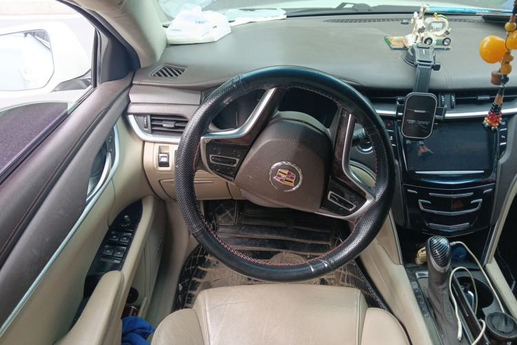 Used Cadillac XTS 2015 28T Comfort Model Steering Wheel