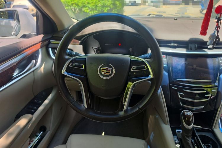 Used Cadillac XTS 2015 28T Elite Model Steering Wheel