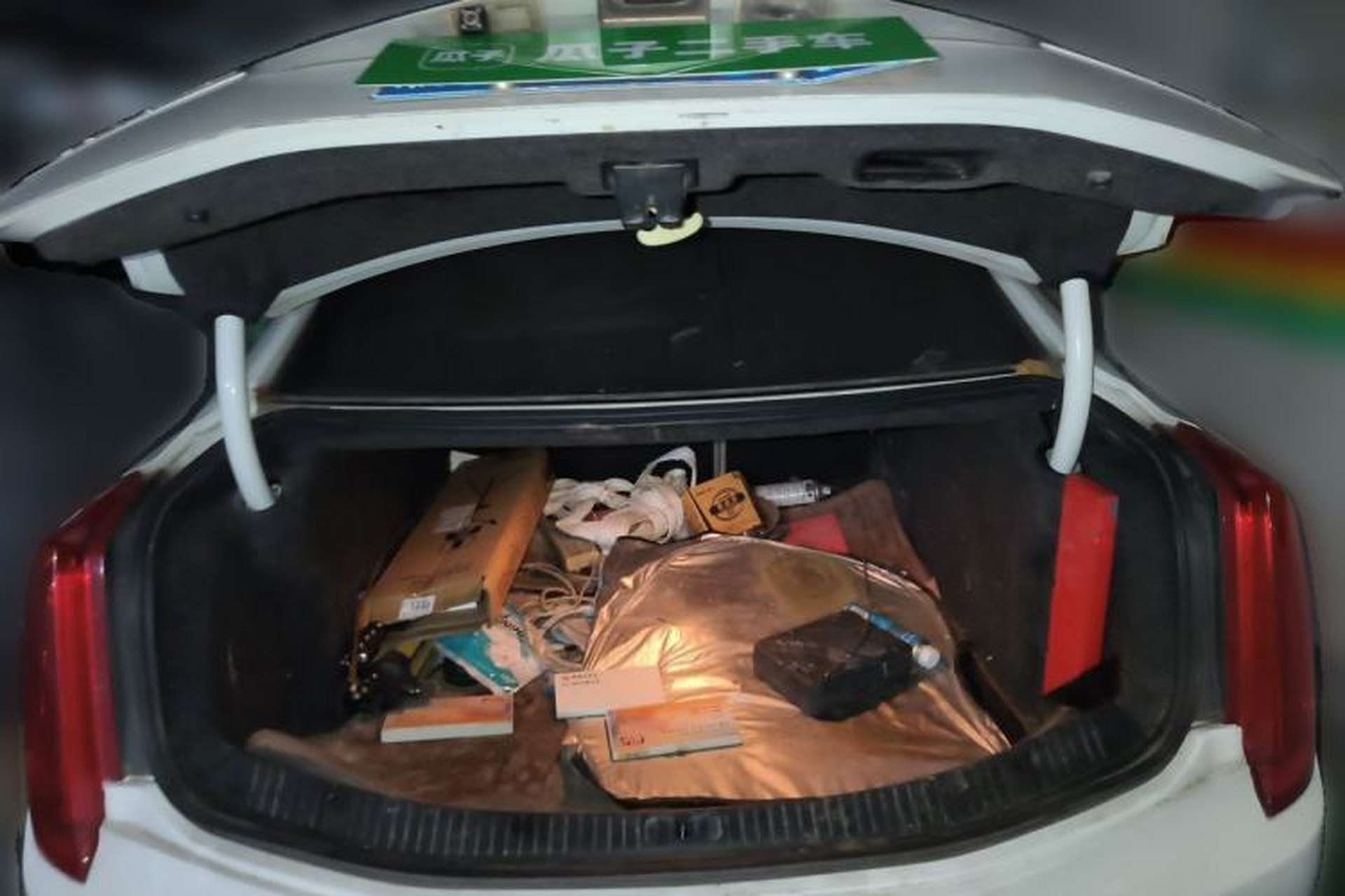 Used Cadillac XTS 2015 28T Comfort Model Trunk