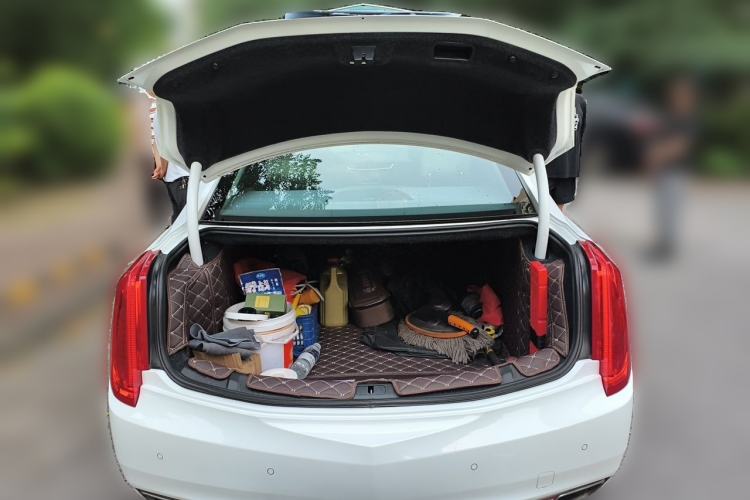 Used Cadillac XTS 2015 28T Comfort Model Trunk