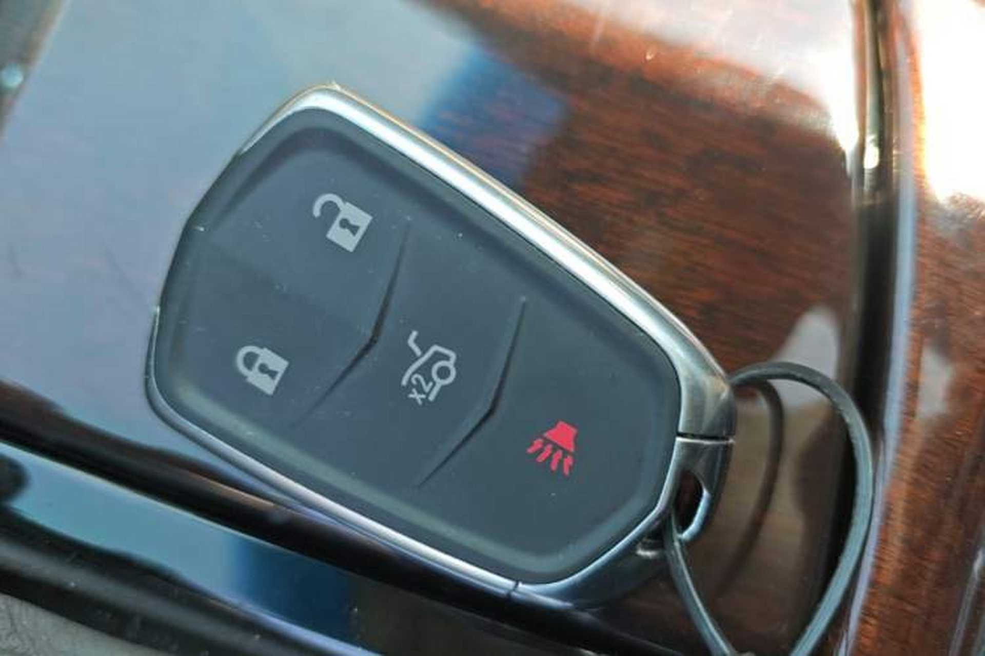 Used Cadillac XTS 2015 28T Comfort Model Vehicle Key