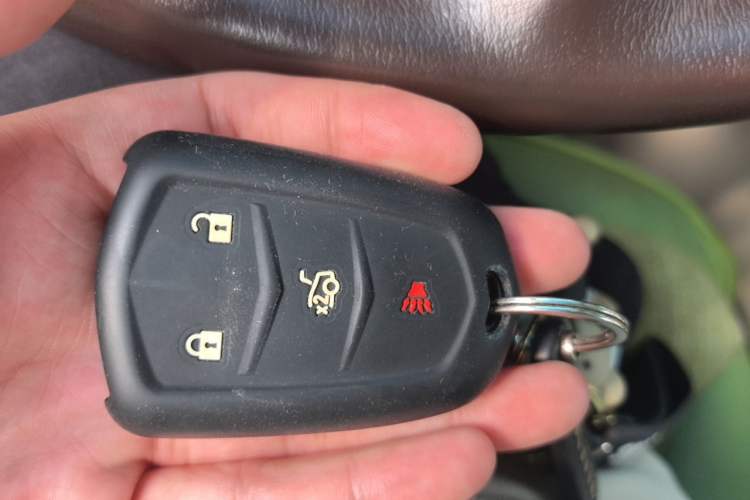 Used Cadillac XTS 2015 28T Comfort Model Vehicle Key