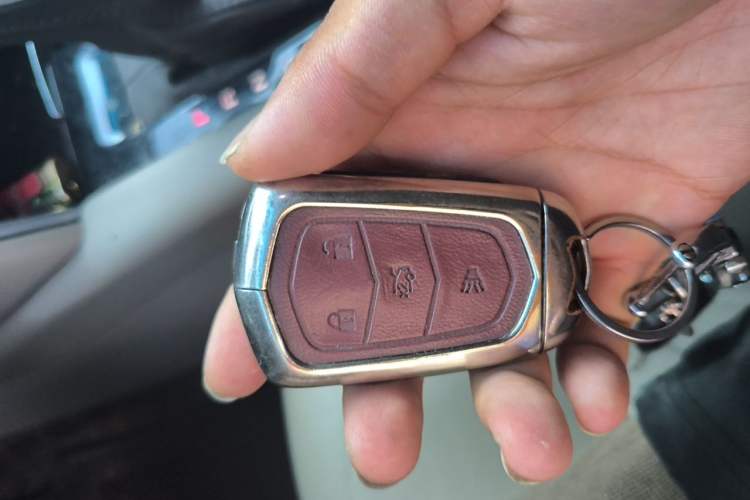 Used Cadillac XTS 2015 28T Comfort Model Vehicle Key