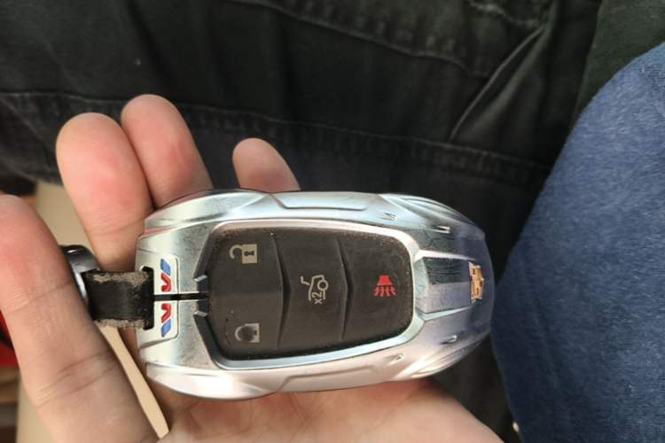 Used Cadillac XTS 2015 28T Comfort Model Vehicle Key