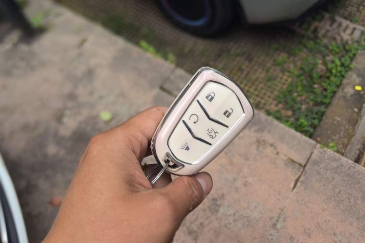Used Cadillac XTS 2015 28T Comfort Model Vehicle Key