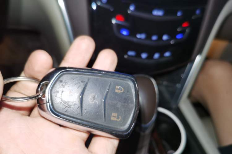 Used Cadillac XTS 2015 28T Comfort Model Vehicle Key