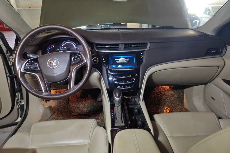 Used Cadillac XTS 2015 28T Comfort Model Center Console