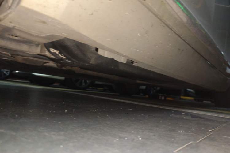 Used Cadillac XTS 2015 28T Comfort Model Chassis Front Left