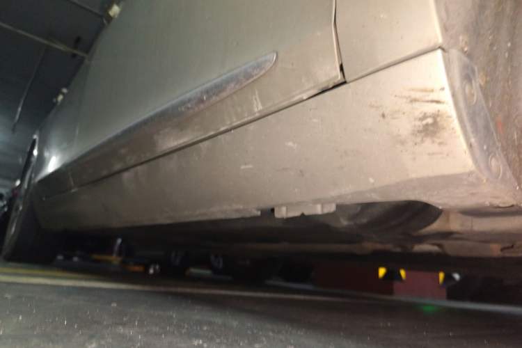 Used Cadillac XTS 2015 28T Comfort Model Chassis Front Right