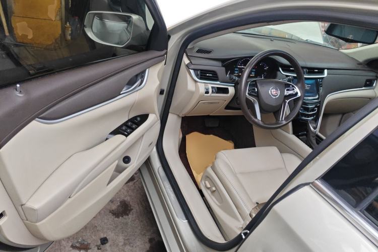 Used Cadillac XTS 2015 28T Comfort Model Driver Seat