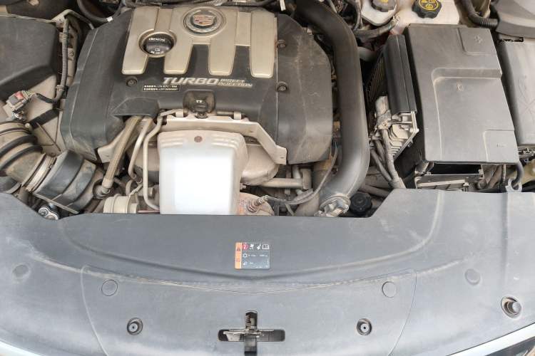 Used Cadillac XTS 2015 28T Comfort Model Engine Bay