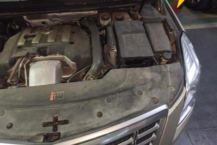 Used Cadillac XTS 2015 28T Comfort Model Engine Bay Left