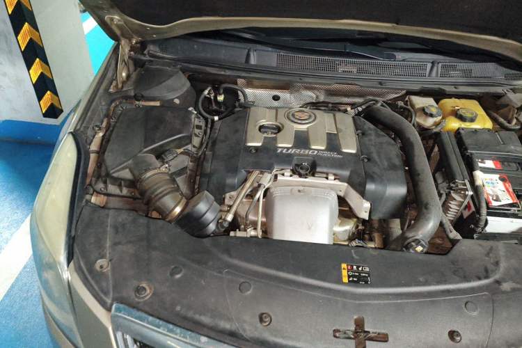 Used Cadillac XTS 2015 28T Comfort Model Engine Bay Right