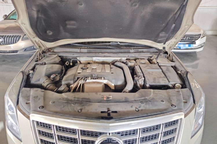 Used Cadillac XTS 2015 28T Comfort Model Engine Bay