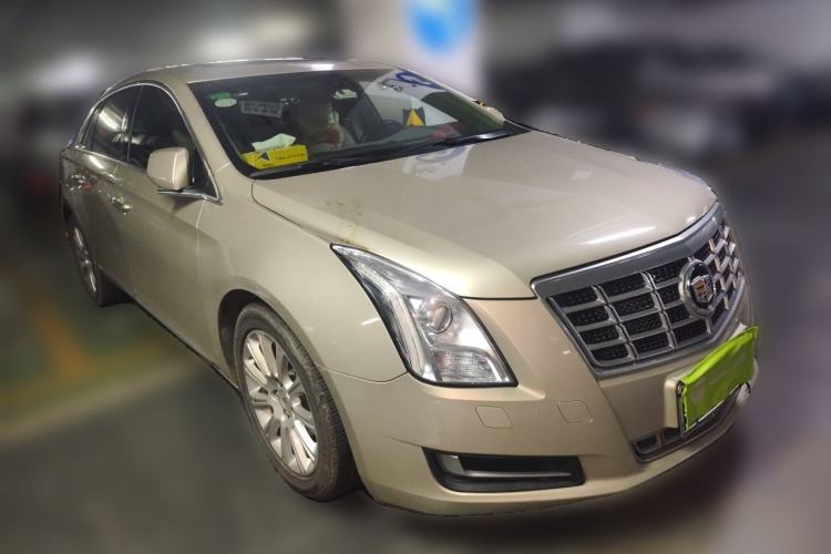 Used Cadillac XTS 2015 28T Comfort Model Front Right 45 Deg