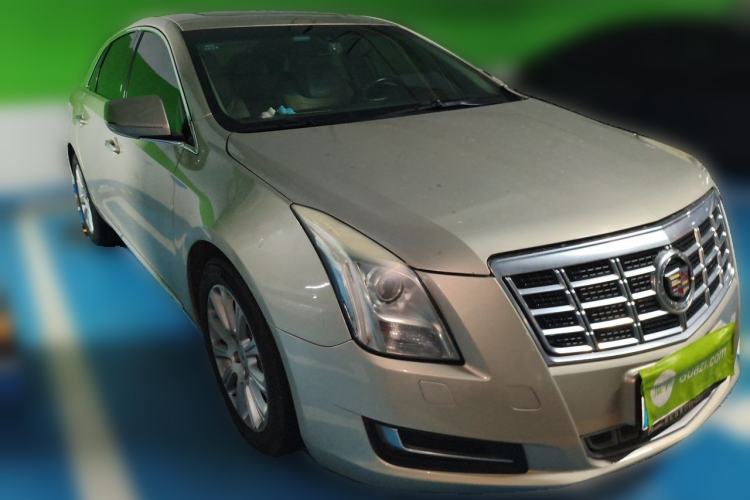 Used Cadillac XTS 2015 28T Comfort Model Front Right 45 Deg
