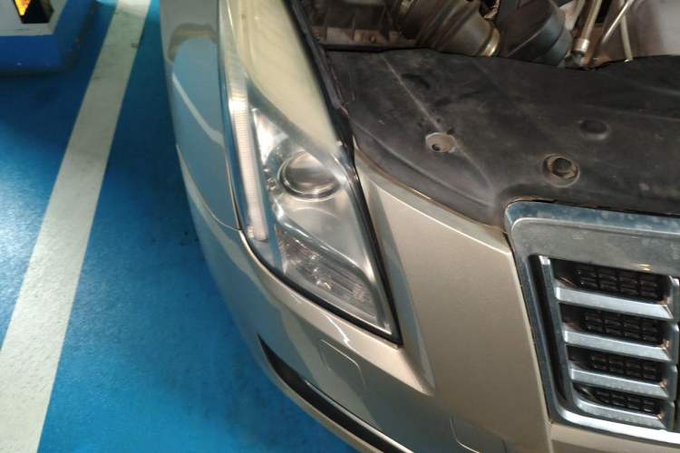 Used Cadillac XTS 2015 28T Comfort Model Right Front Headlight