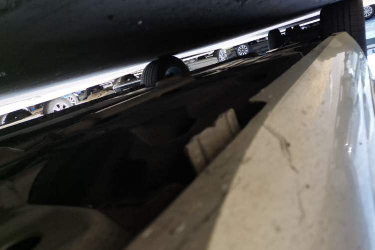 Used Cadillac XTS 2015 28T Comfort Model Right Side Sill