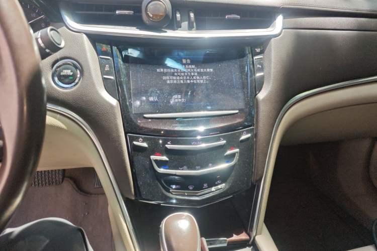 Used Cadillac XTS 2016 28T Tech Edition Audio And AC Panel