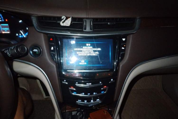 Used Cadillac XTS 2016 28T Elite Edition Audio And AC Panel