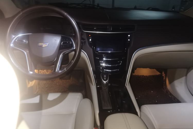 Used Cadillac XTS 2016 28T Tech Edition Center Console