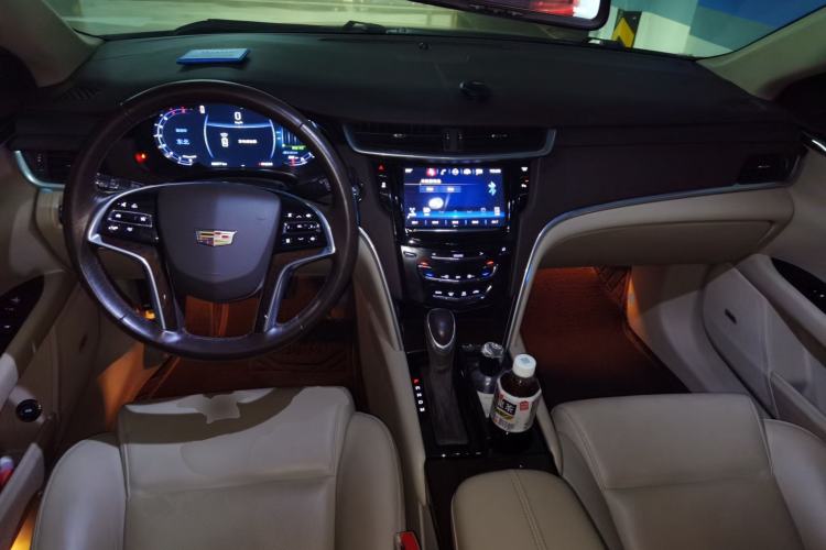Used Cadillac XTS 2016 28T Tech Edition Center Console