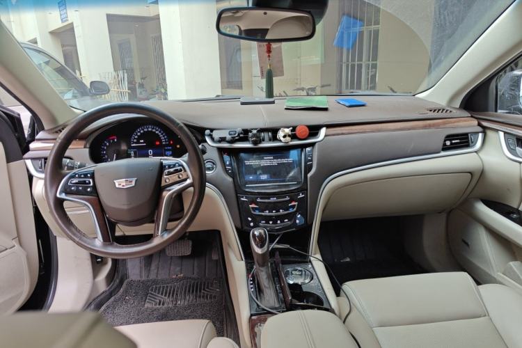 Used Cadillac XTS 2016 28T Luxury Model Center Console