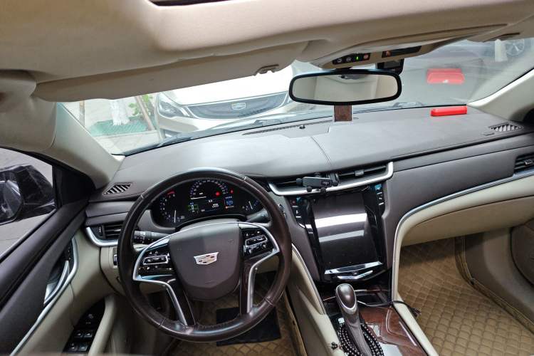 Used Cadillac XTS 2016 28T Tech Edition Center Console