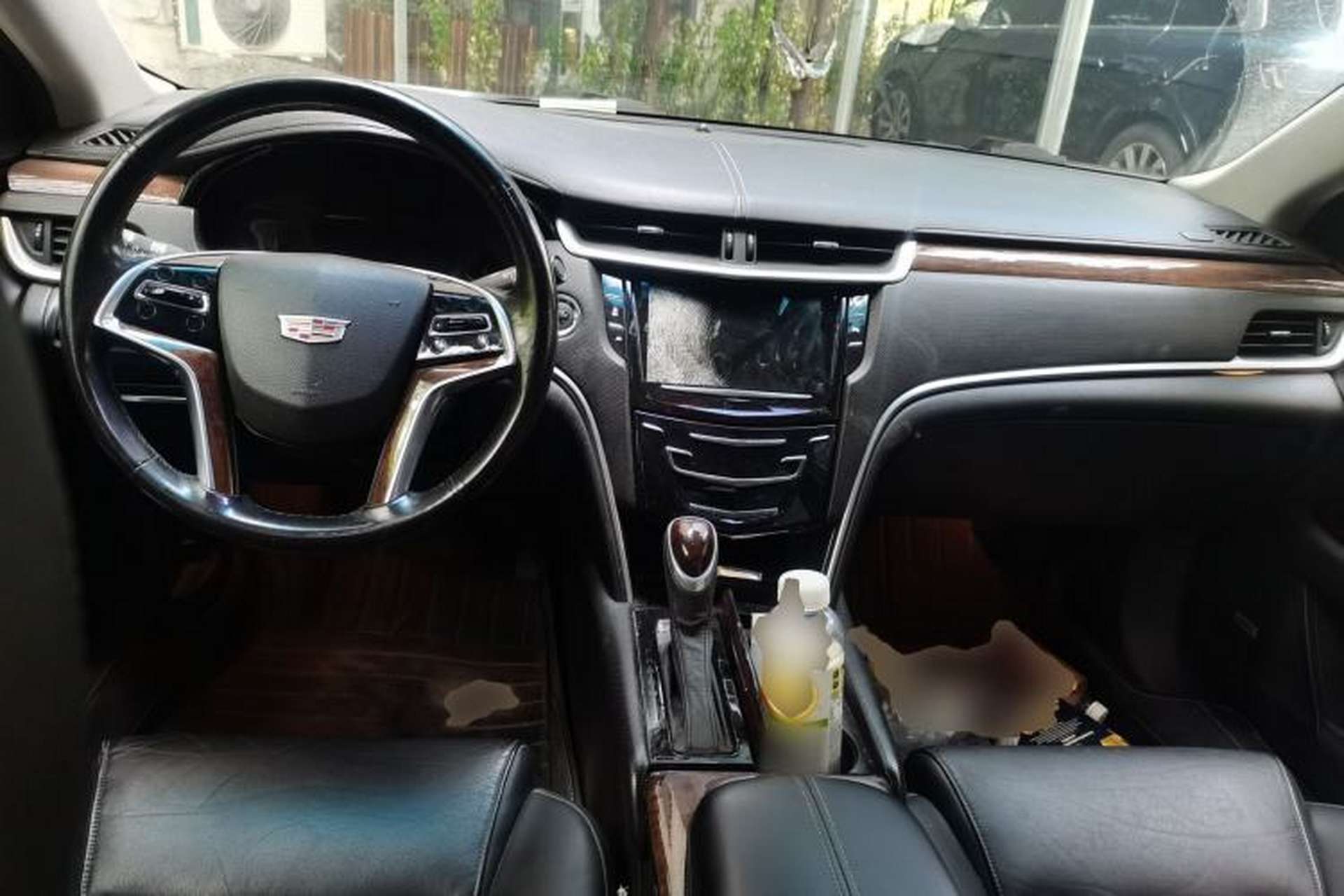 Used Cadillac XTS 2016 28T Luxury Model Center Console