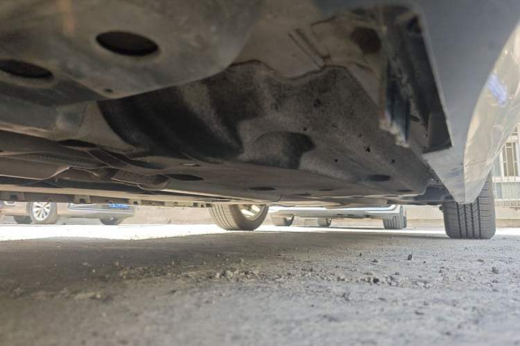 Used Cadillac XTS 2016 28T Luxury Model Chassis Front Left