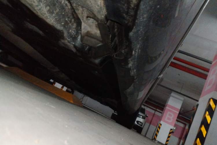 Used Cadillac XTS 2016 28T Elite Edition Chassis Rear Right
