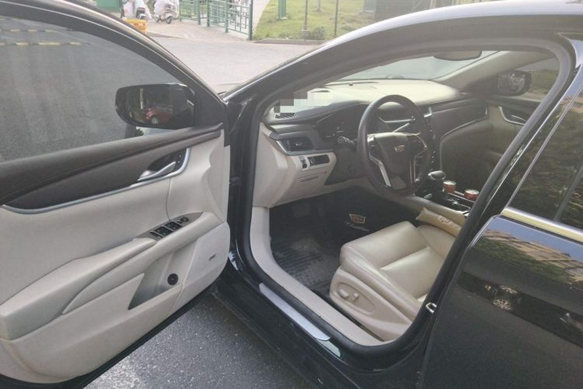 Used Cadillac XTS 2016 28T Tech Edition Driver Seat