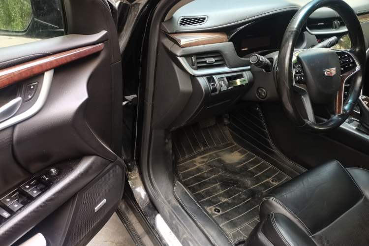 Used Cadillac XTS 2016 28T Luxury Model Driver Seat