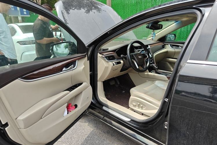 Used Cadillac XTS 2016 28T Elite Edition Driver Seat