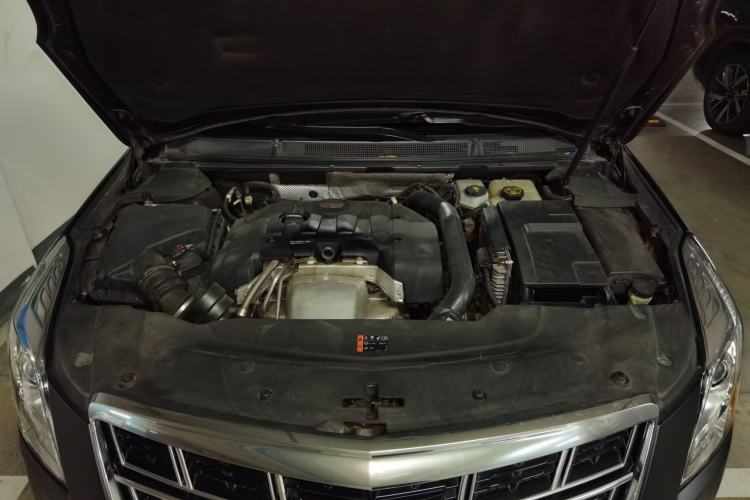 Used Cadillac XTS 2016 28T Tech Edition Engine Bay