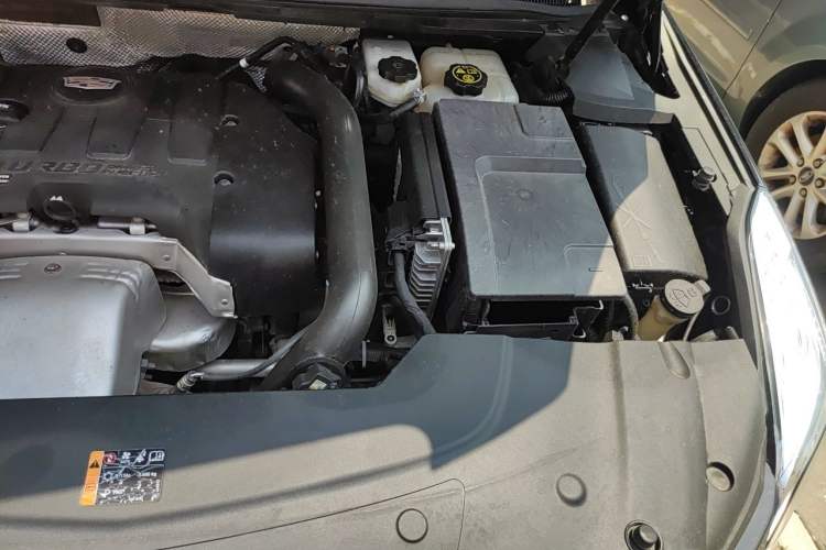 Used Cadillac XTS 2016 28T Luxury Model Engine Bay Left