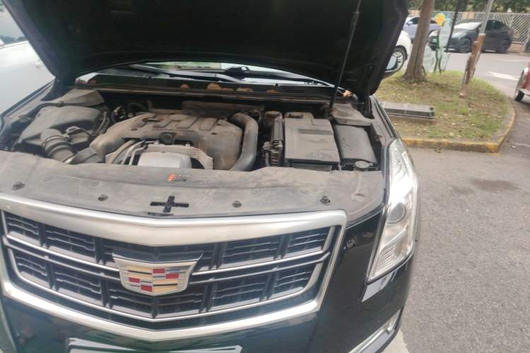 Used Cadillac XTS 2016 28T Elite Edition Engine Bay Left