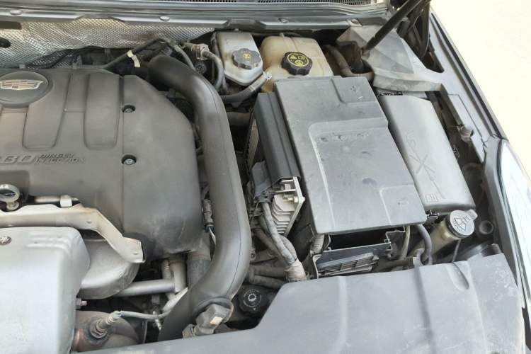 Used Cadillac XTS 2016 28T Tech Edition Engine Bay Left