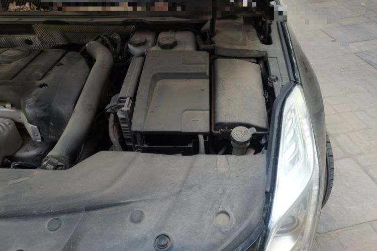 Used Cadillac XTS 2016 28T Luxury Model Engine Bay Left